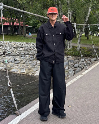 Side-Tucked Rounded Pants