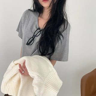 U-neck short-sleeved T-shirt