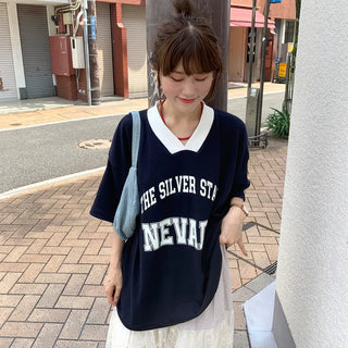 Loose sporty T-shirt