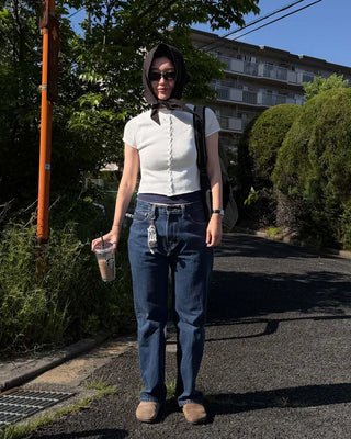Shell button short-sleeved cardigan