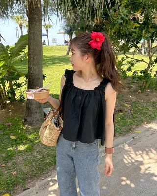 Frill sleeveless blouse