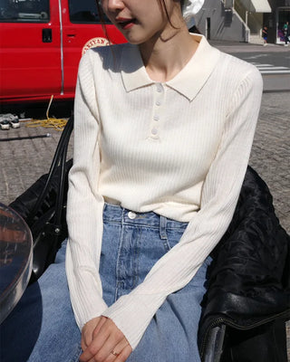 Ribbed collar button knit
