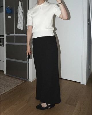 Short-sleeved knit polo shirt