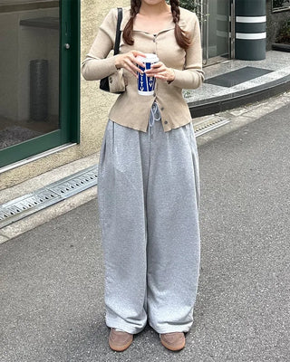 Side-tuck wide sweatpants