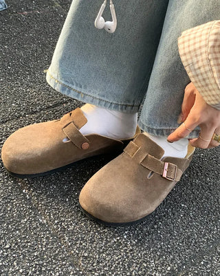 Suede texture buckle mules