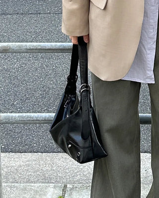 Belt motor shoulder bag
