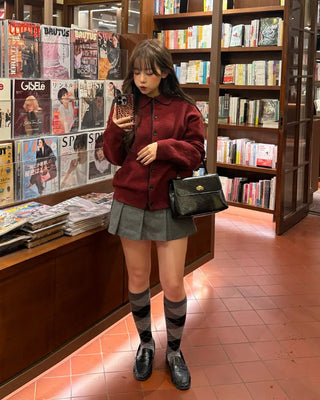 Loose-fit colored cardigan