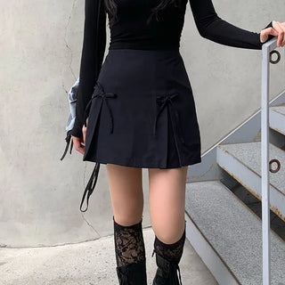 Back elastic ribbon mini skirt
