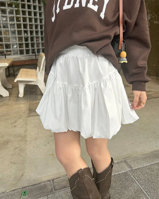 Elastic waist balloon mini skirt