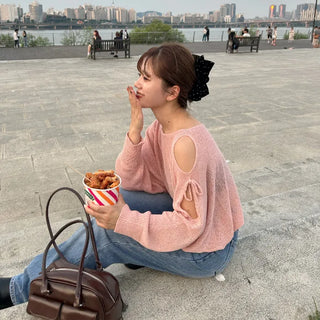 Off-shoulder ribbon knit