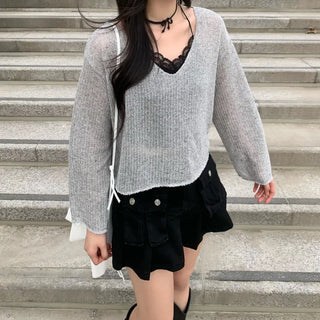 V-neck sheer summer knit