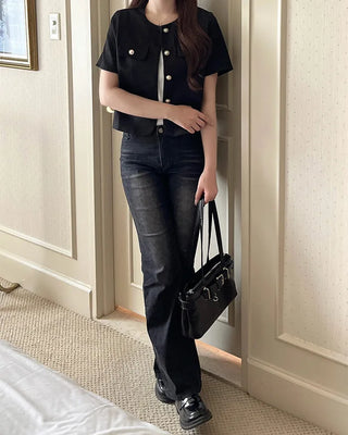 Collarless half-sleeve jacket