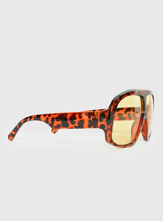 Thandi Sunglasses Tort  Yellow