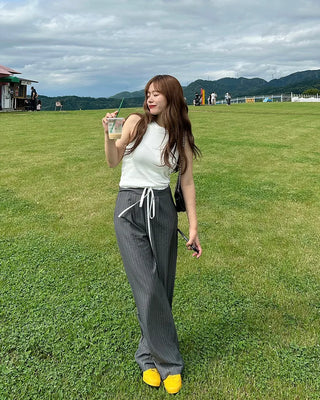 Two-tone striped banding slacks