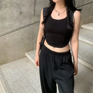 Line cap tank top (with built-in cups)