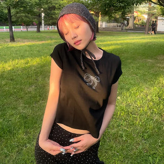 Cubic Ribbon Short-Sleeved T-Shirt
