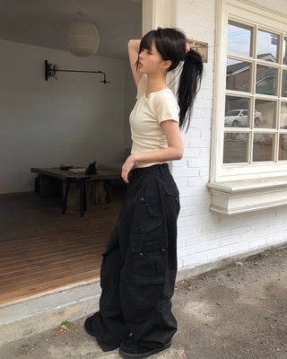 Multi-pocket wide cargo pants
