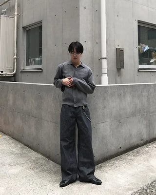 Low-pocket striped denim pants