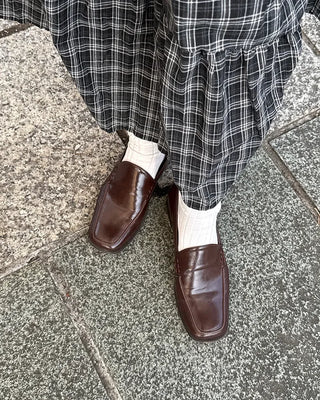 Basic square-toe loafers