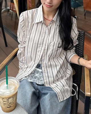 Loose-fit striped shirt