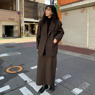 Wool long skirt