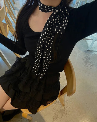 Dot pattern scarf