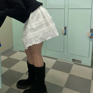 Lace medium skirt