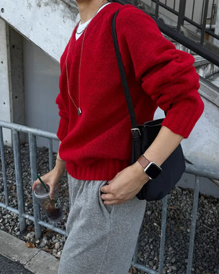 Loose-fit V-neck knit