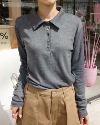 Button-collar neck T-shirt
