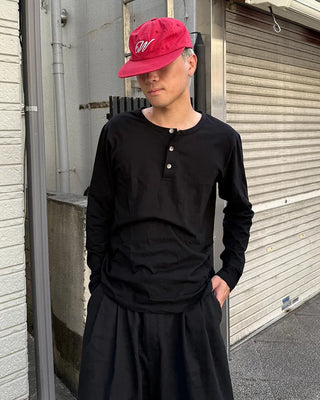 Cubic snapback