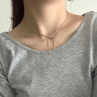 Ribbon necklace