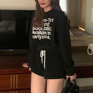 Lettering Cropped Sweatshirt