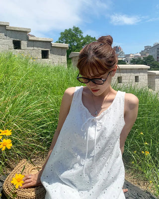 Modern slim sunglasses