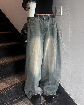 Side-tucked balloon denim pants