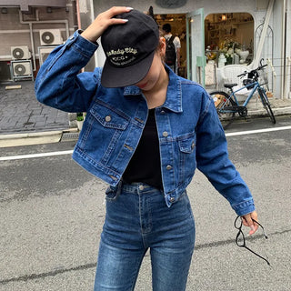 Cropped pocket denim jacket