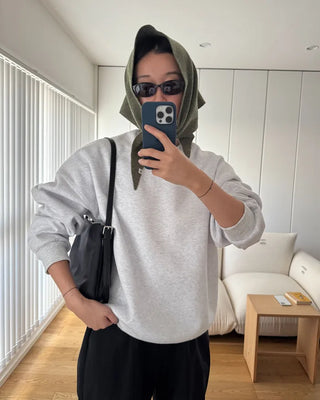 Fleece-lined balloon sweatshirt