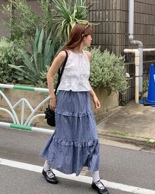 Checked tiered long skirt