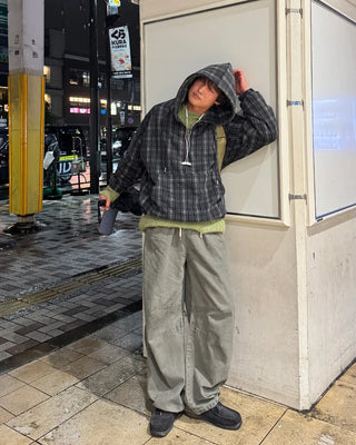 Cotton pintuck pants