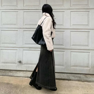 Line back slit maxi denim skirt
