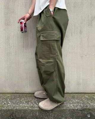 Button pocket wide cargo pants