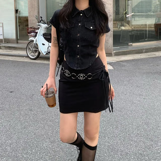 Colored short-sleeved denim shirt