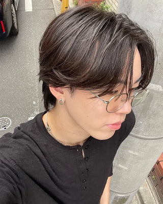 Slim metal frame glasses