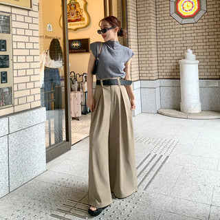 Half-neck short-sleeve knit