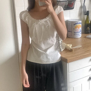 Ribbon sleeveless blouse