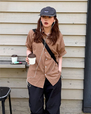 Gingham check half shirt