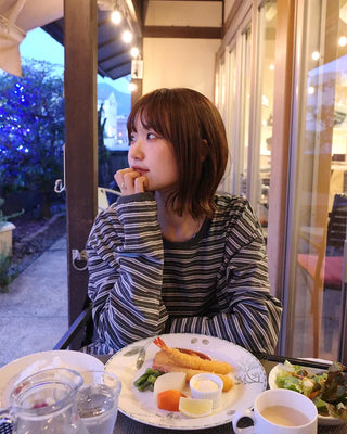 Striped long-sleeved T-shirt