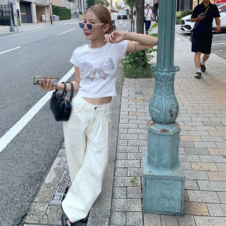 Ribbon Graphic Crop T-Shirt