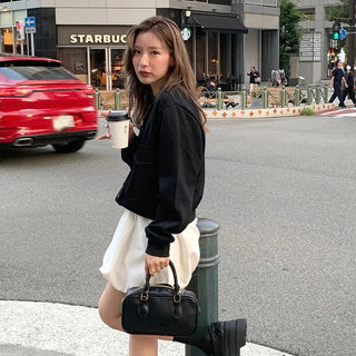 Two-pocket cropped jacket