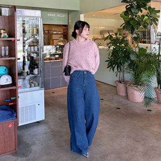 Wide-fit denim pants