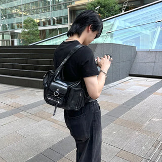 Multi-pocket shoulder bag